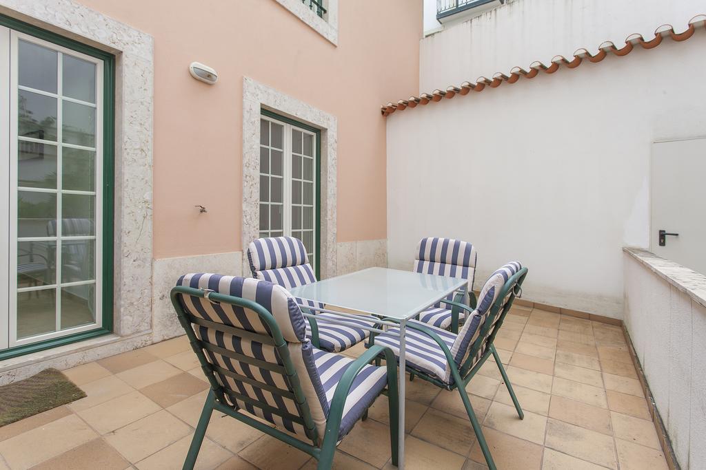 Bairrus Lisbon Apartments - Alfama II Quarto foto